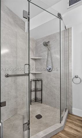 2475 W Cordoba Bnd, Weston, FL 33327