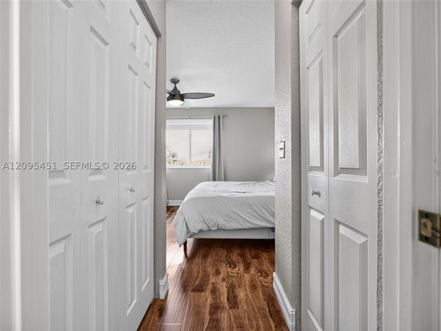 2475 W Cordoba Bnd, Weston, FL 33327