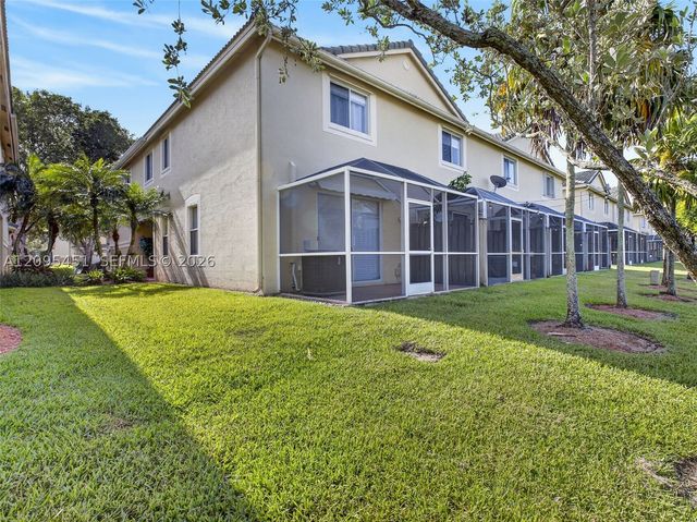 2475 W Cordoba Bnd, Weston, FL 33327