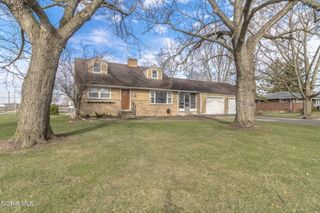1626 Dier Road, Curtice, OH 43412