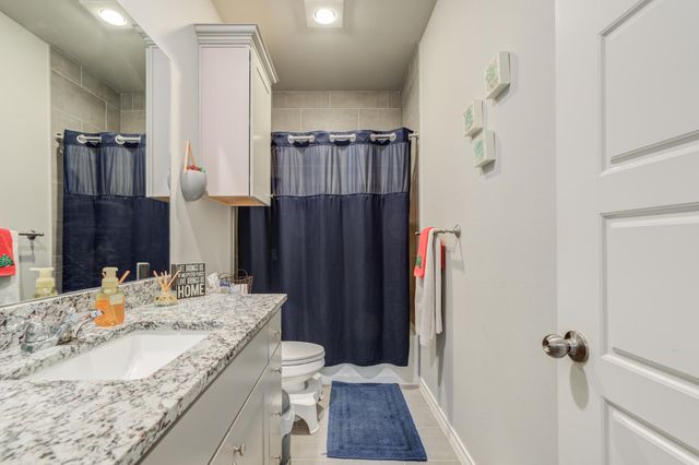 5802 Winfield Avenue, Lubbock, TX 79407