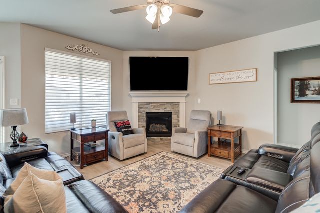 5802 Winfield Avenue, Lubbock, TX 79407