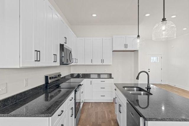 5558 Borthick Rd, Springfield, TN 37172