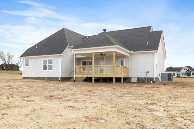 5558 Borthick Rd, Springfield, TN 37172