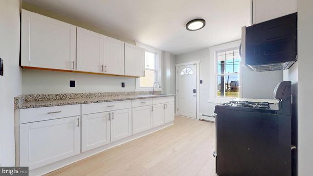 203 S METROPOLITAN AVE, Atlantic City, NJ 08401