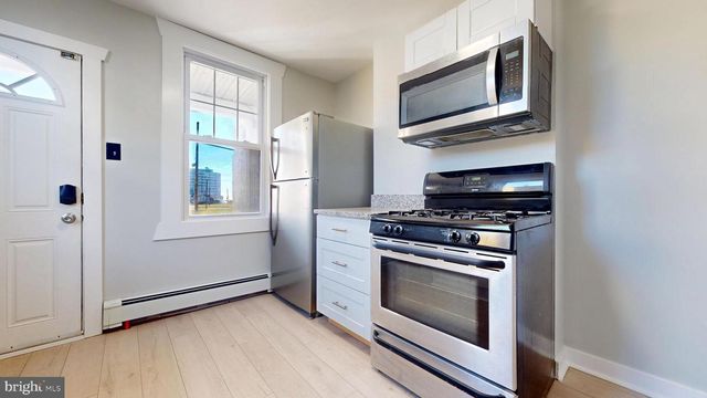 203 S METROPOLITAN AVE, Atlantic City, NJ 08401