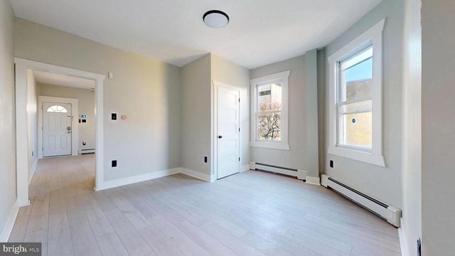 203 S METROPOLITAN AVE, Atlantic City, NJ 08401