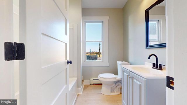 203 S METROPOLITAN AVE, Atlantic City, NJ 08401