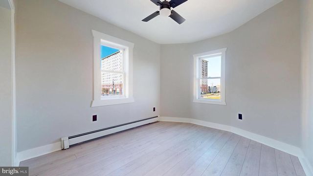 203 S METROPOLITAN AVE, Atlantic City, NJ 08401