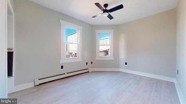 203 S METROPOLITAN AVE, Atlantic City, NJ 08401