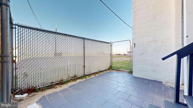 203 S METROPOLITAN AVE, Atlantic City, NJ 08401