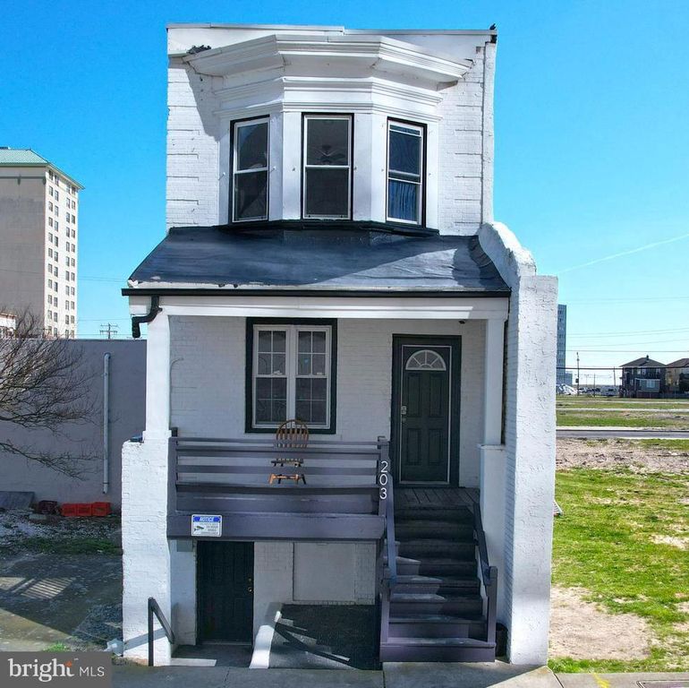 203 S METROPOLITAN AVE, Atlantic City, NJ 08401