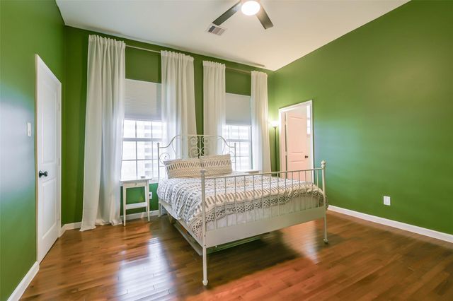 213 N Hutcheson Street, Houston, TX 77003