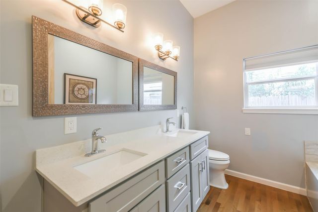 213 N Hutcheson Street, Houston, TX 77003