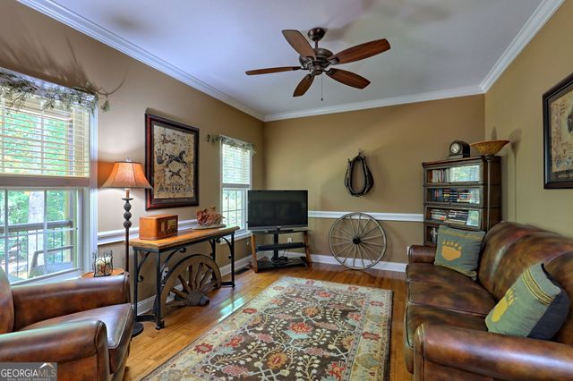 271 Chattahoochee Glen Road, Clarkesville, GA 30523