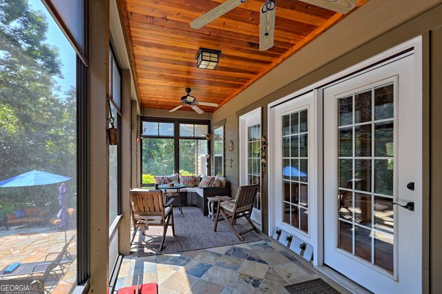 271 Chattahoochee Glen Road, Clarkesville, GA 30523