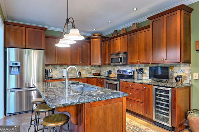 271 Chattahoochee Glen Road, Clarkesville, GA 30523