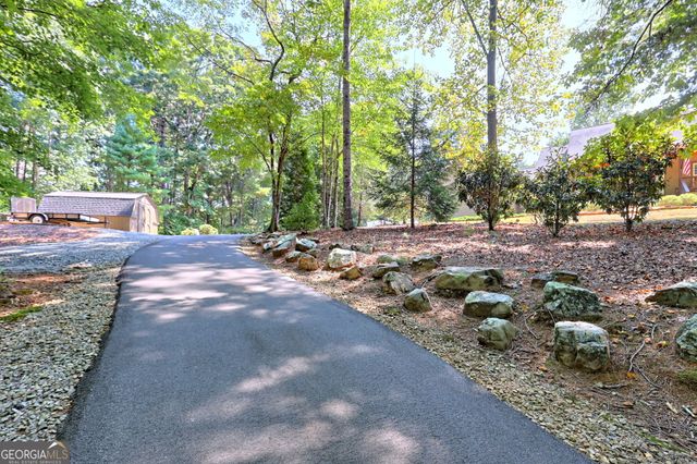 271 Chattahoochee Glen Road, Clarkesville, GA 30523