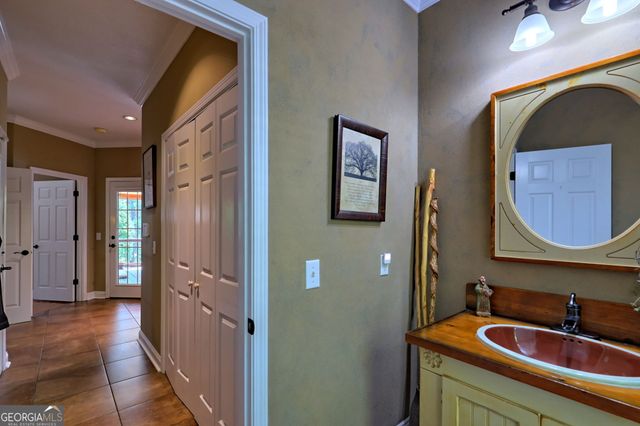 271 Chattahoochee Glen Road, Clarkesville, GA 30523