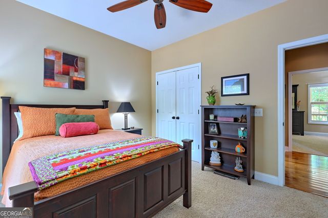 271 Chattahoochee Glen Road, Clarkesville, GA 30523