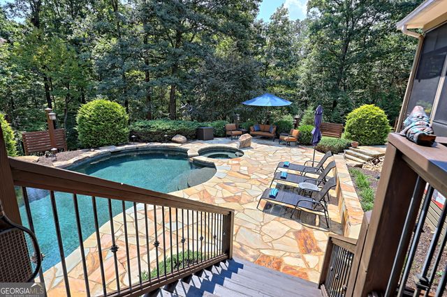 271 Chattahoochee Glen Road, Clarkesville, GA 30523