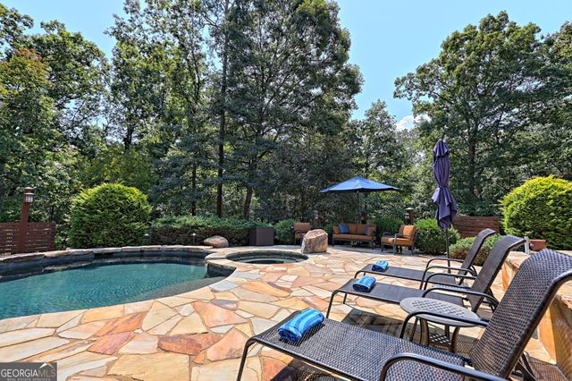 271 Chattahoochee Glen Road, Clarkesville, GA 30523