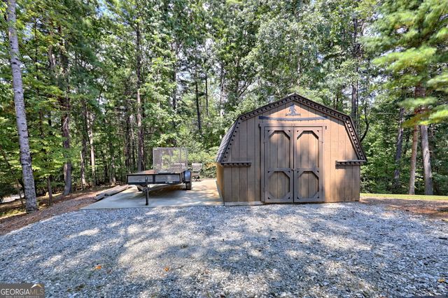 271 Chattahoochee Glen Road, Clarkesville, GA 30523