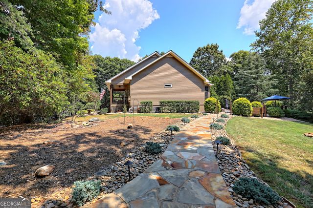271 Chattahoochee Glen Road, Clarkesville, GA 30523