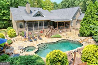 271 Chattahoochee Glen Road, Clarkesville, GA 30523