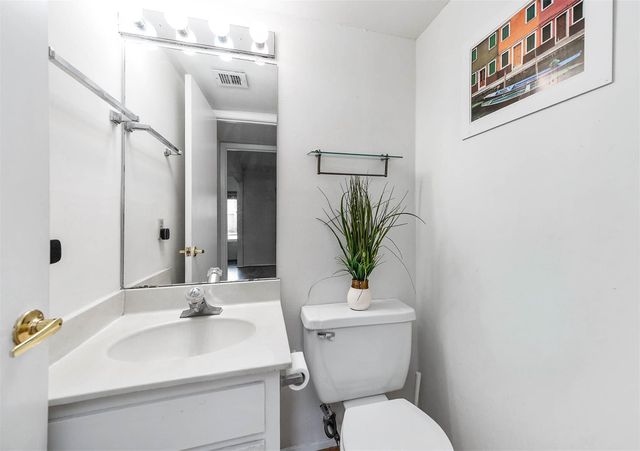 11609 Village Place Drive, Houston, TX 77077