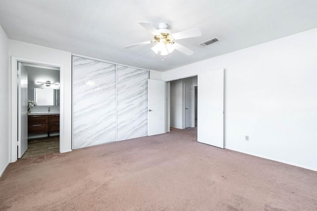 11609 Village Place Drive, Houston, TX 77077