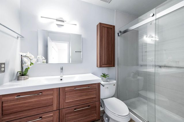 11609 Village Place Drive, Houston, TX 77077