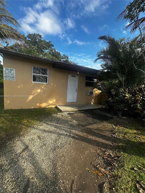 26445 SW 139th Ave 26445, Homestead, FL 33032