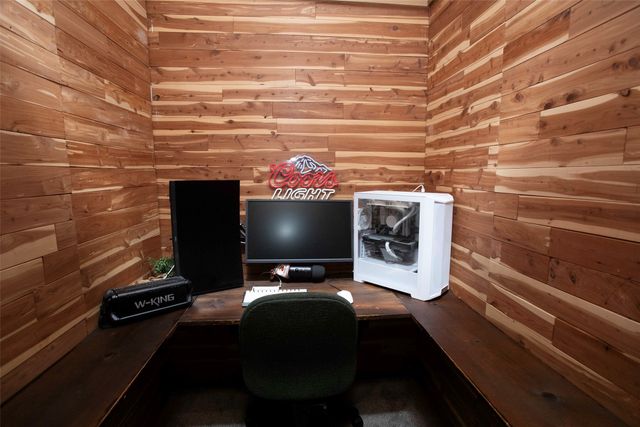 1665 US Highway 380 E, Graham, TX 76450