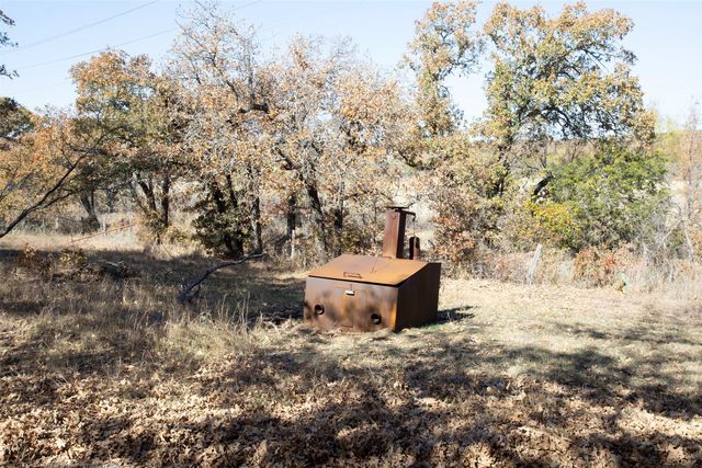 1665 US Highway 380 E, Graham, TX 76450