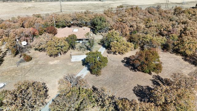 1665 US Highway 380 E, Graham, TX 76450