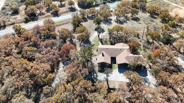 1665 US Highway 380 E, Graham, TX 76450