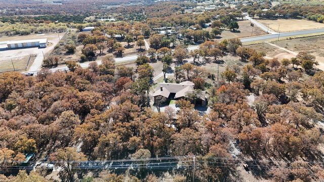 1665 US Highway 380 E, Graham, TX 76450