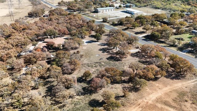 1665 US Highway 380 E, Graham, TX 76450