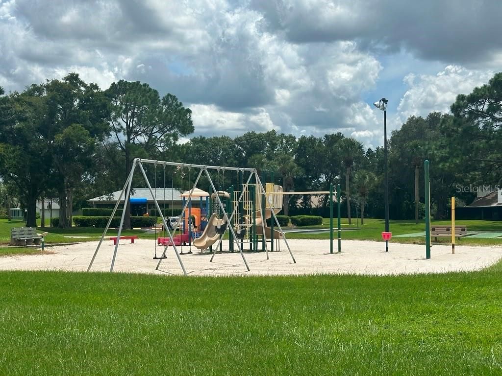 Image 22 of property listing at 3245 CANDLE RIDGE DRIVE 203, Orlando, FL 32822