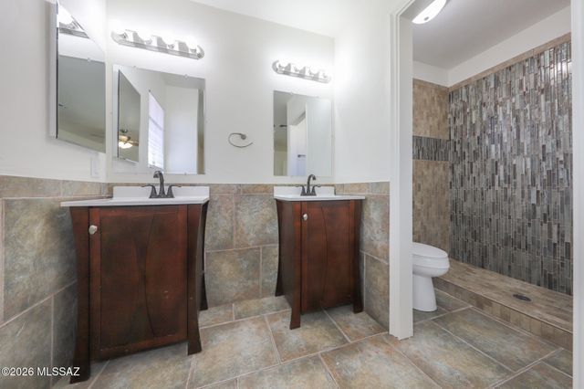 10140 E Karen Place, Tucson, AZ 85748