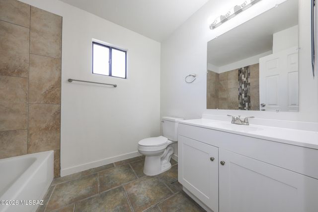 10140 E Karen Place, Tucson, AZ 85748