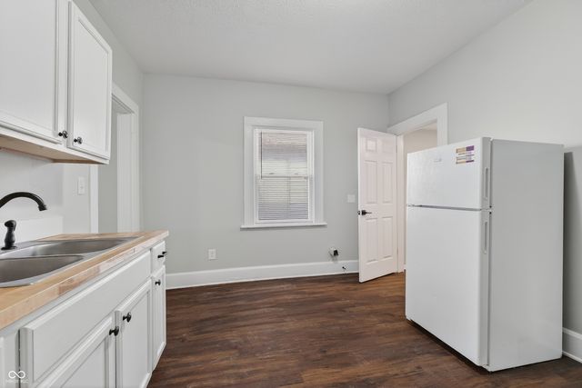 926 W 32nd Street, Indianapolis, IN 46208