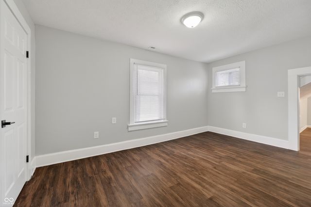 926 W 32nd Street, Indianapolis, IN 46208