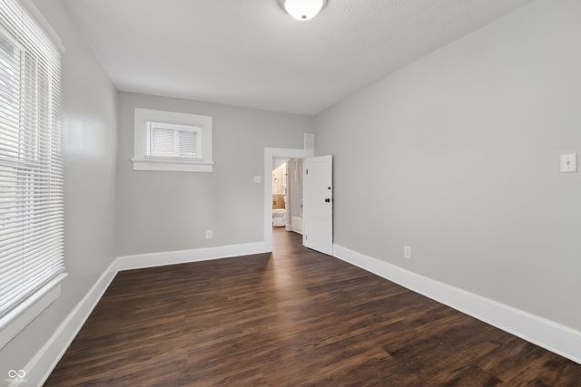 926 W 32nd Street, Indianapolis, IN 46208