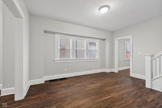 926 W 32nd Street, Indianapolis, IN 46208