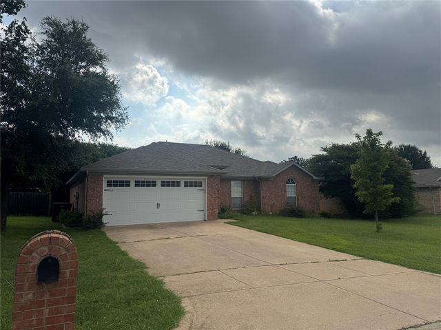 1610 Ocean Drive, Mansfield, TX 76063