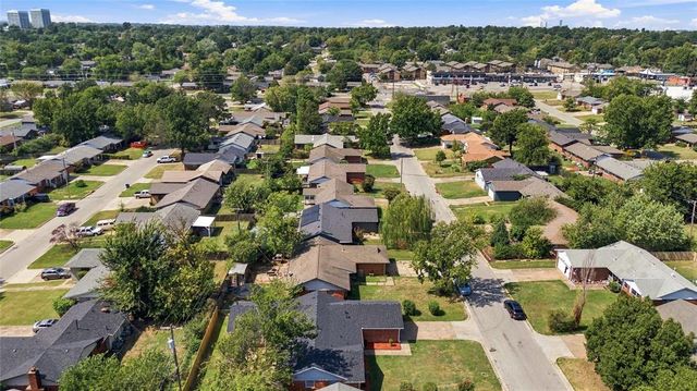6604 E 26th Court, Tulsa, OK 74129