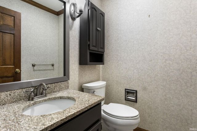 10460 Covey Court, Granger, IN 46530