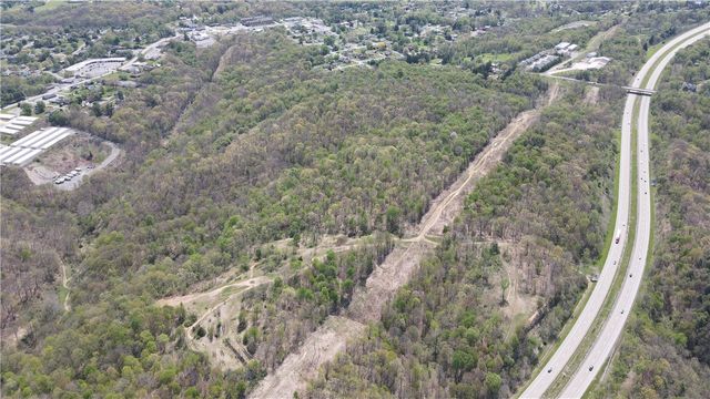 310 Pleasant Dr, Potter Twp, PA 15001